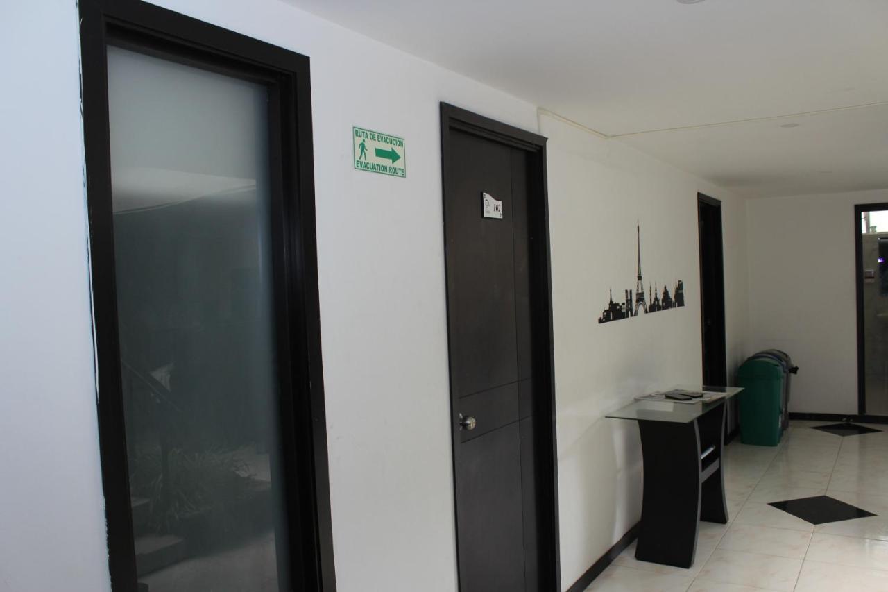 Hotel Dorado Plaza Bogotá Esterno foto