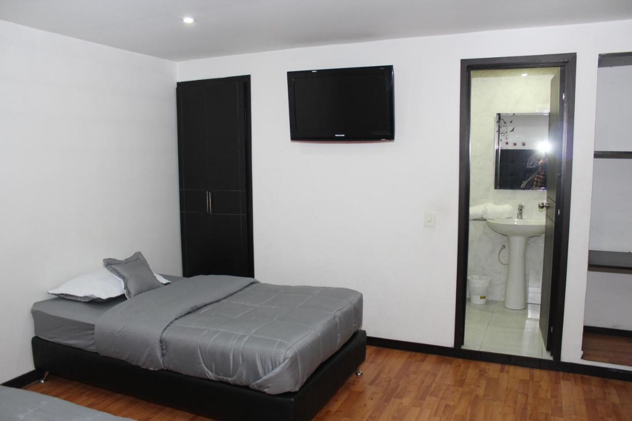Hotel Dorado Plaza Bogotá Esterno foto